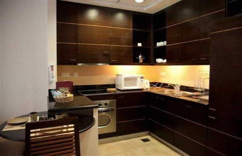 Park Apartments Dubai, An Edge By Rotana Hotel Exterior photo