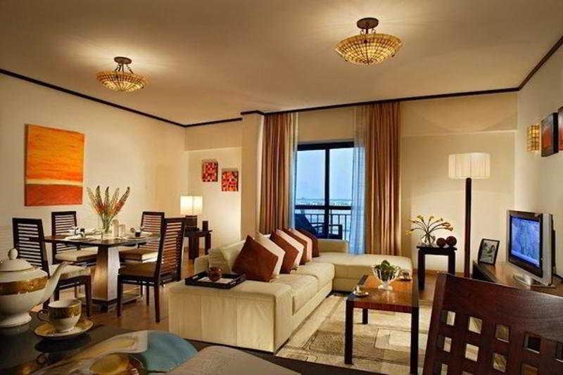 Park Apartments Dubai, An Edge By Rotana Hotel Exterior photo