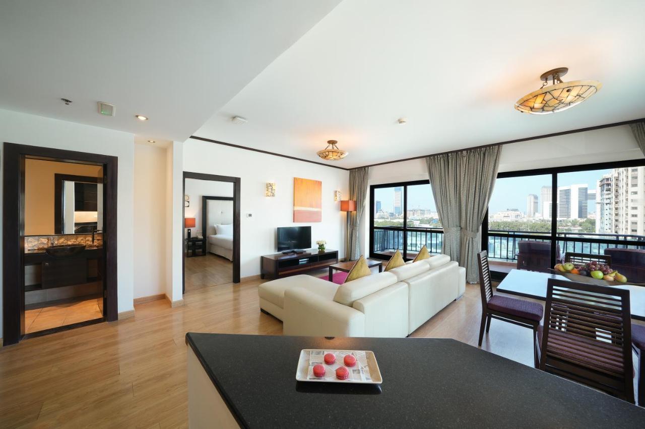Park Apartments Dubai, An Edge By Rotana Hotel Exterior photo