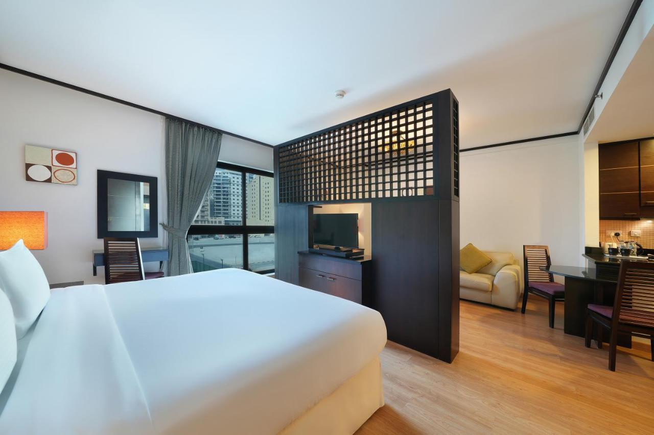 Park Apartments Dubai, An Edge By Rotana Hotel Exterior photo