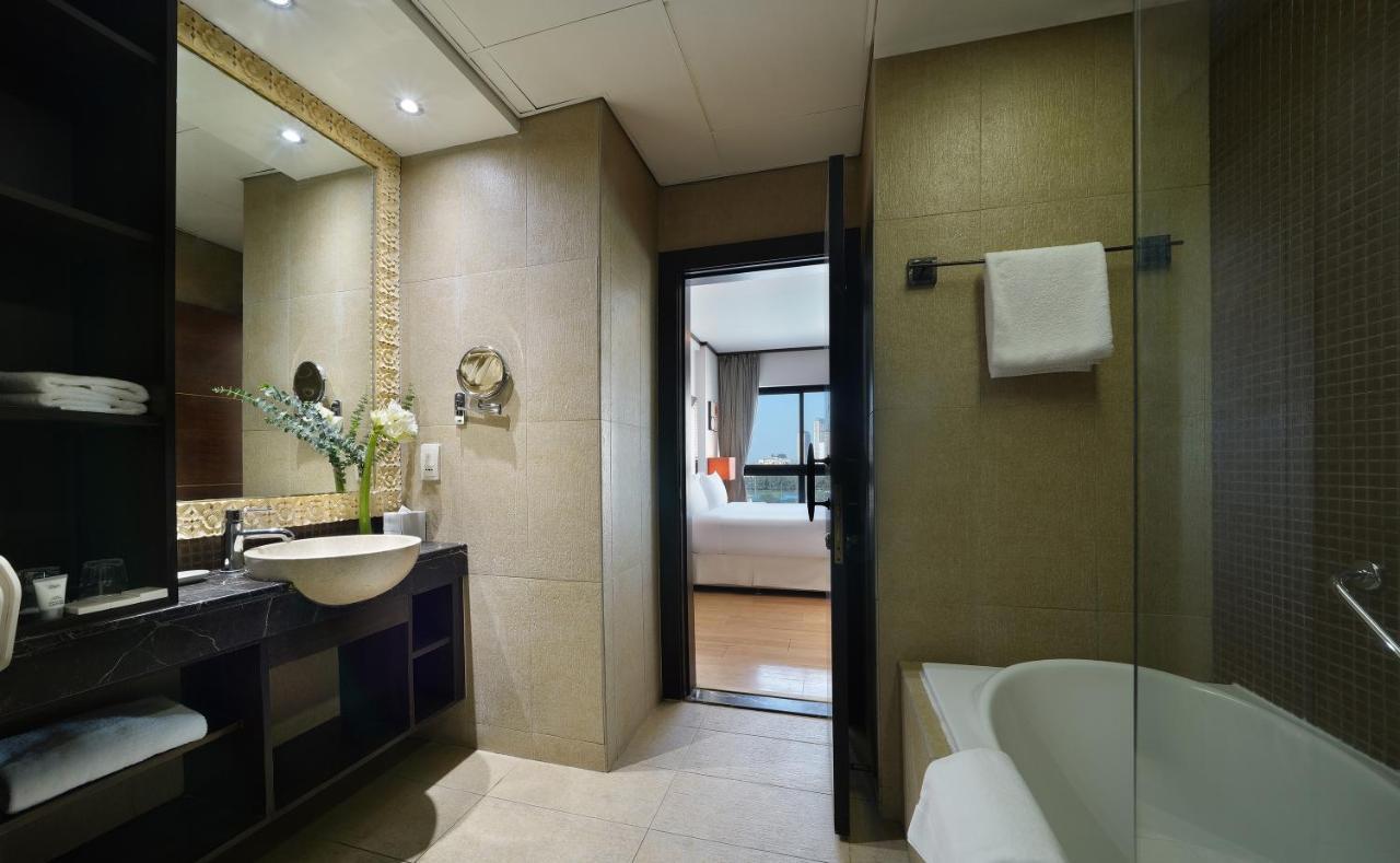 Park Apartments Dubai, An Edge By Rotana Hotel Exterior photo