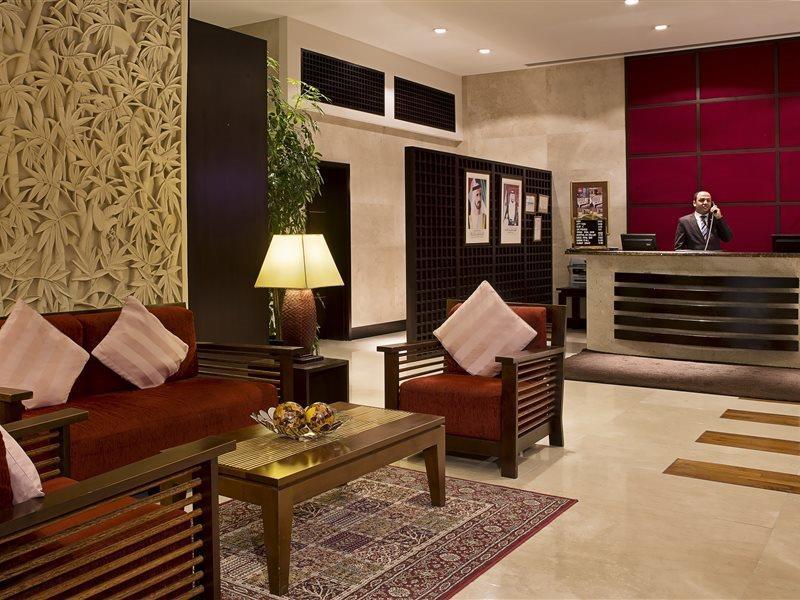 Park Apartments Dubai, An Edge By Rotana Hotel Exterior photo